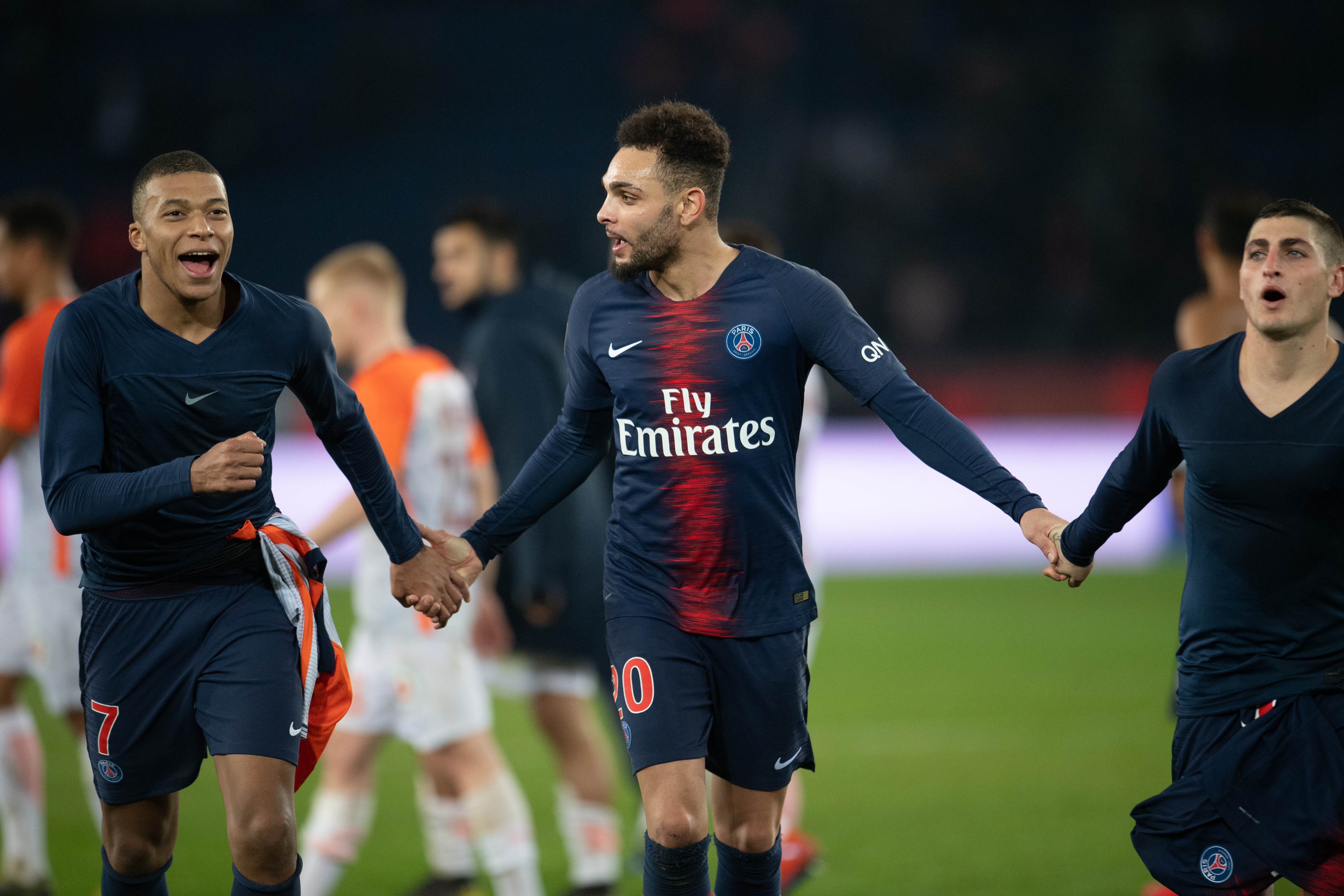 己所结出的 己所结出的