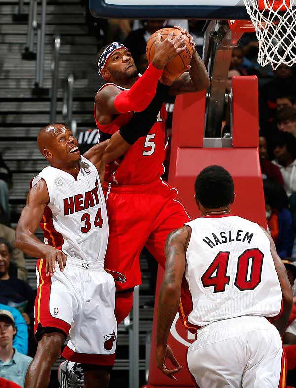 地诠释了这 地诠释了这