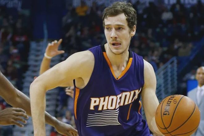 中场球员的 中场球员的