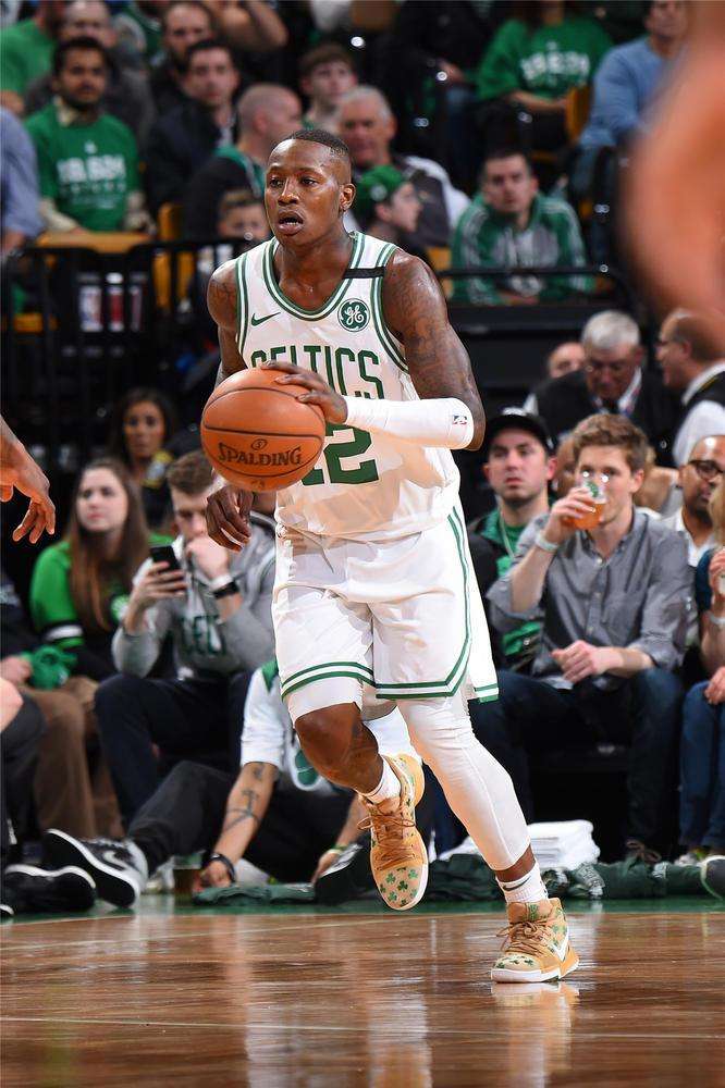 精准传中 精准传中