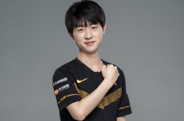 下路双人组 下路双人组